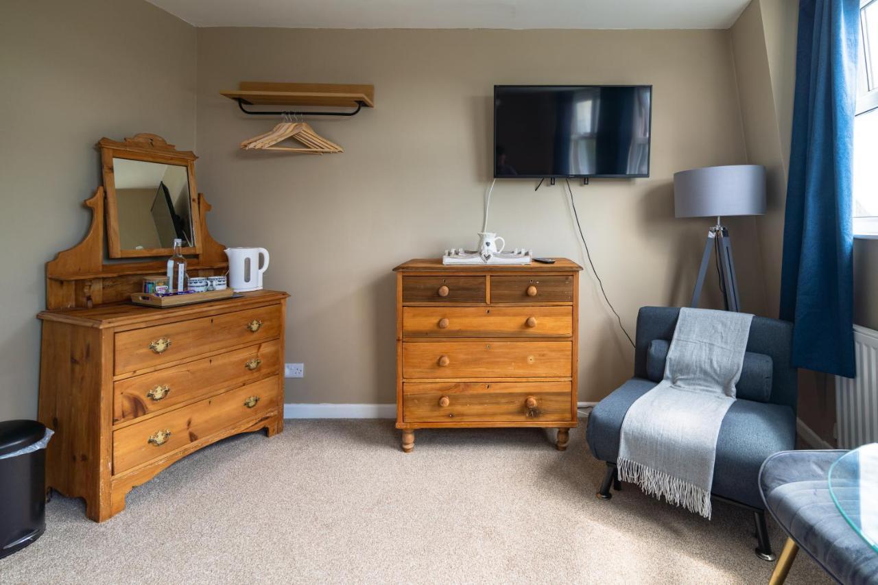 Sleepy Puffin Guest House Tenby Bagian luar foto