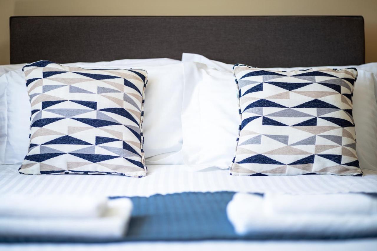 Sleepy Puffin Guest House Tenby Bagian luar foto