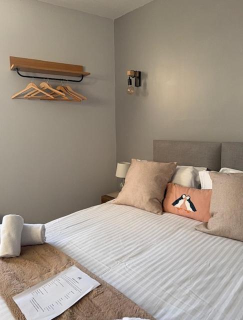 Sleepy Puffin Guest House Tenby Bagian luar foto